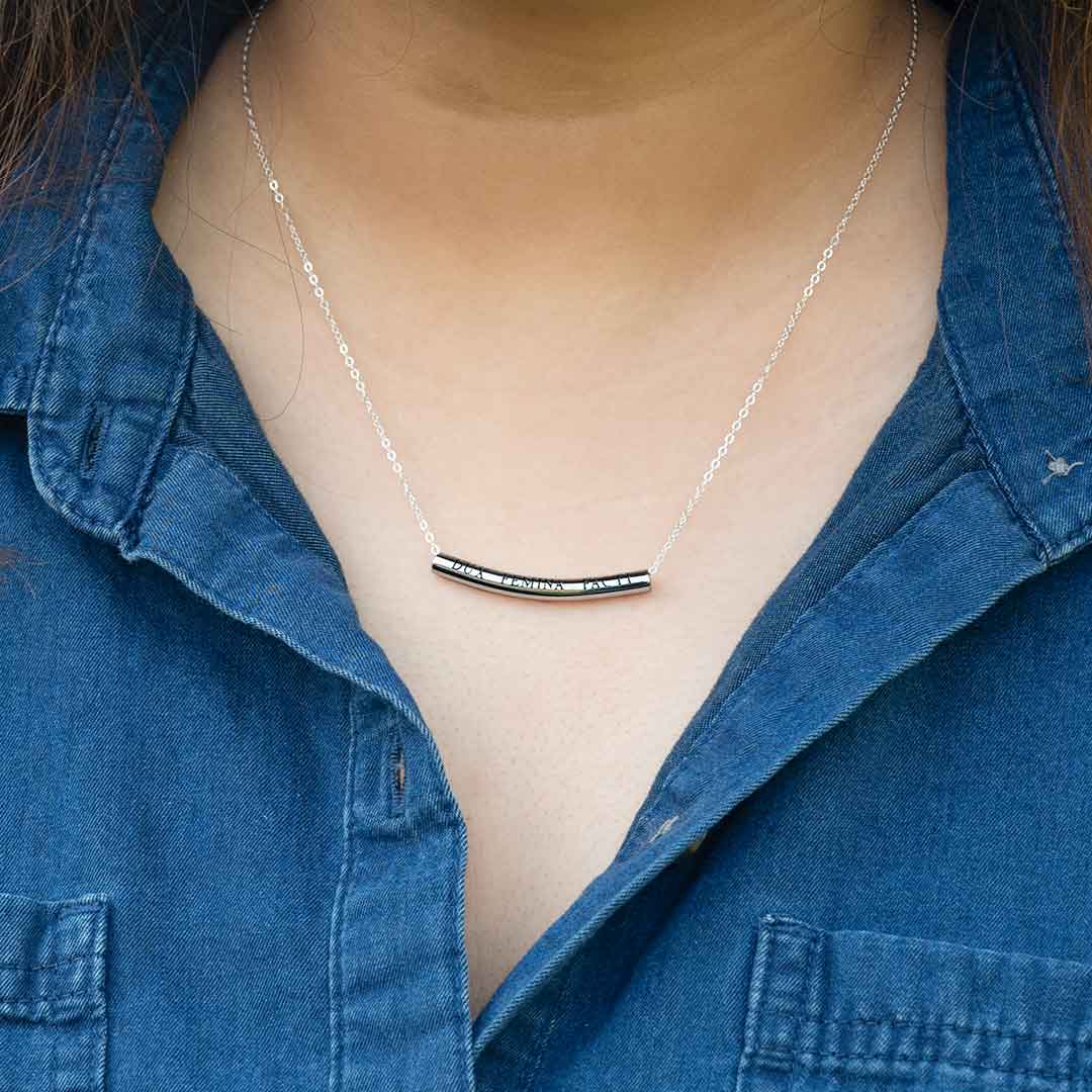 DUX FEMINA FACTI Necklace - Image 10