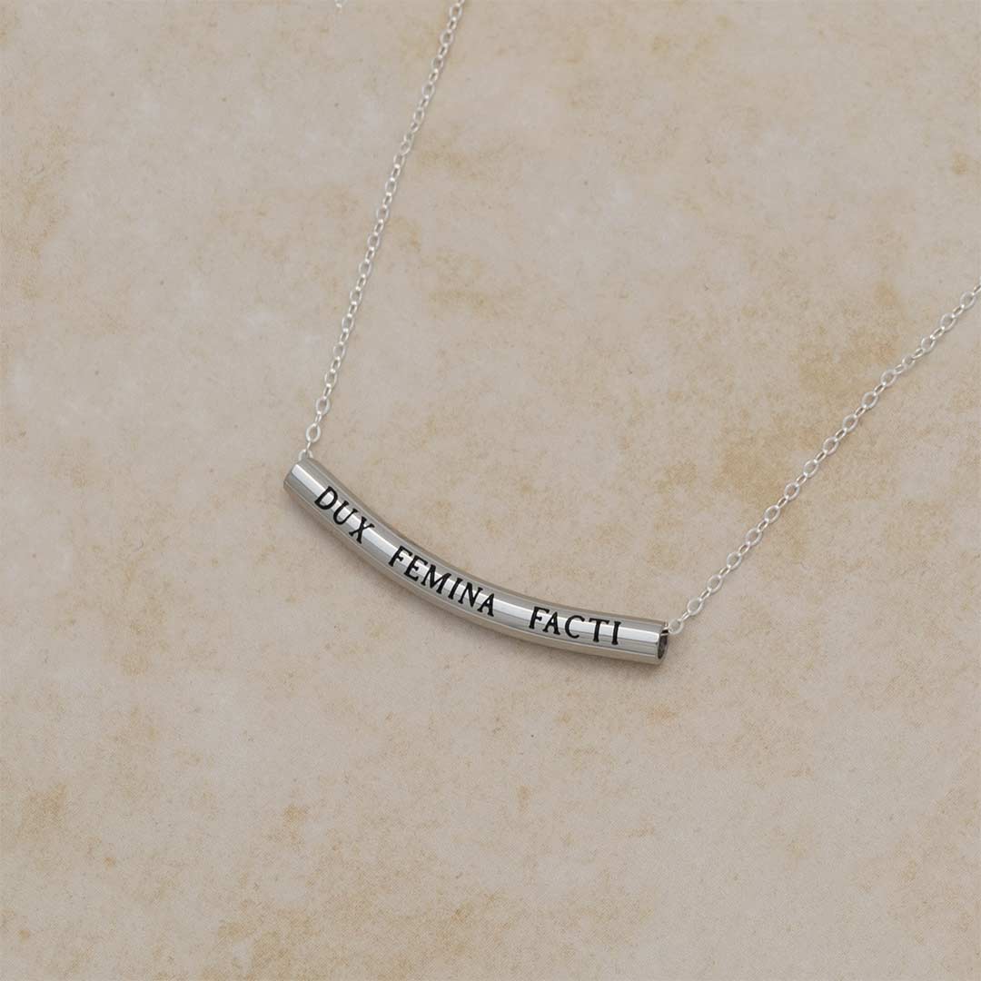 DUX FEMINA FACTI Necklace - Image 15