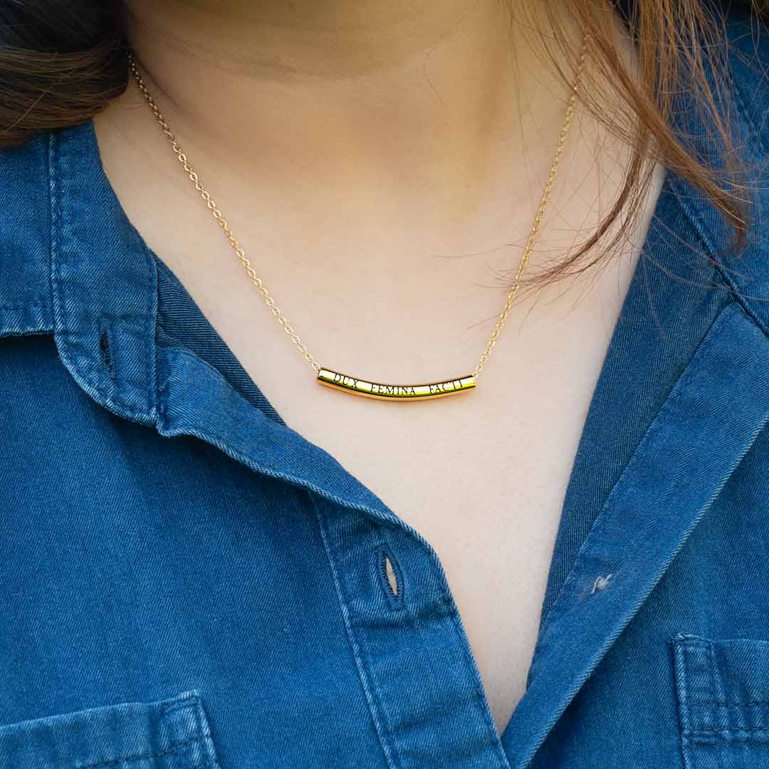 DUX FEMINA FACTI Necklace - Image 8