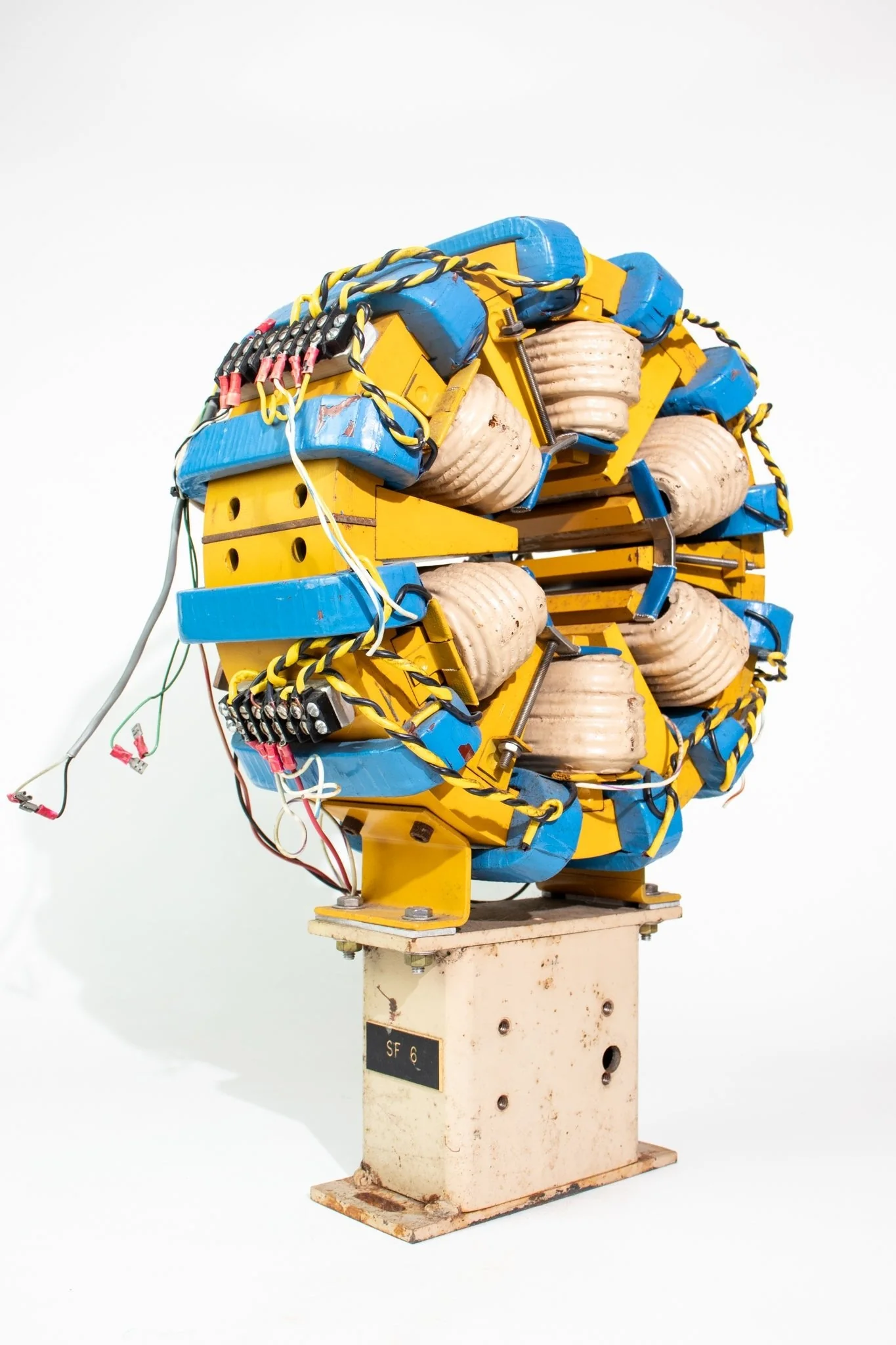 Particle Accelerator Beam Steering Magnet - Image 6